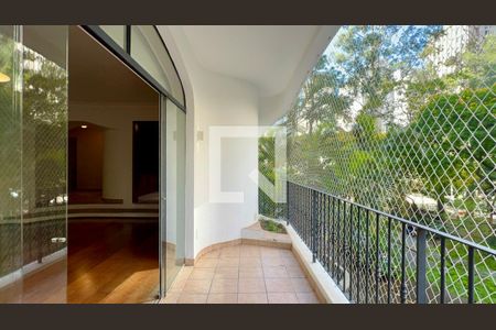 Varanda de apartamento à venda com 2 quartos, 198m² em Jardins, São Paulo