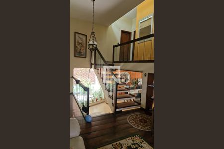 Sala de casa à venda com 6 quartos, 500m² em Bandeiras, Osasco