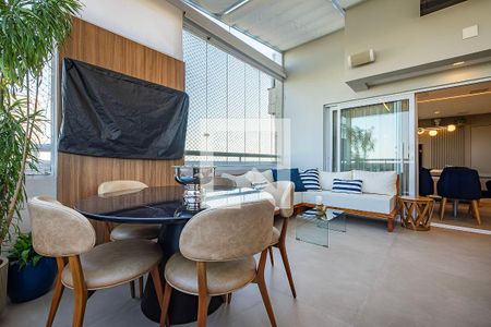 Varanda de apartamento à venda com 3 quartos, 162m² em Pinheiros, São Paulo