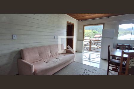 Sala de apartamento para alugar com 1 quarto, 55m² em Saco Grande, Florianópolis
