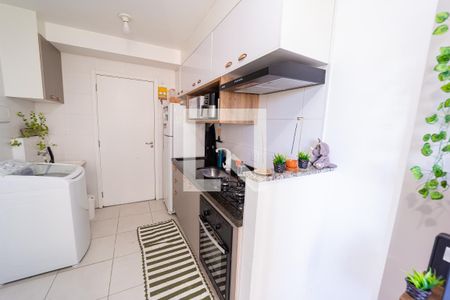 Cozinha e Área de Serviço de apartamento à venda com 1 quarto, 28m² em Vila Penteado, São Paulo