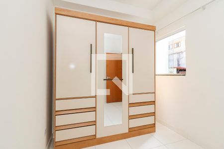 Quarto 1 de apartamento à venda com 2 quartos, 35m² em Itaquera, São Paulo