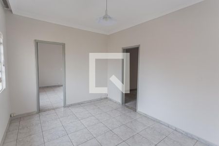 Sala de casa à venda com 4 quartos, 360m² em Sagrada Família, Belo Horizonte