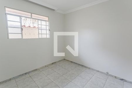 Quarto 2 de casa à venda com 4 quartos, 360m² em Sagrada Família, Belo Horizonte