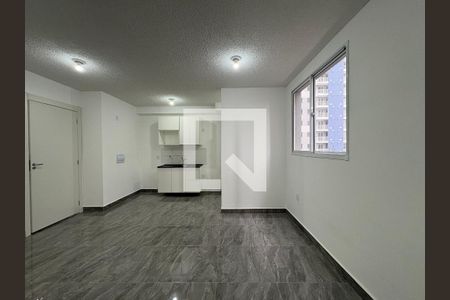 Sala de apartamento para alugar com 1 quarto, 37m² em Jardim, Santo André