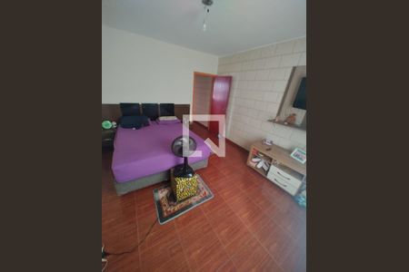 Casa à venda com 3 quartos, 183m² em Vila Pires, Santo André