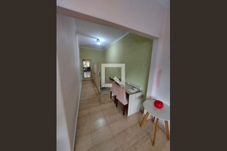 Casa à venda com 2 quartos, 198m² em Vila Linda, Santo André