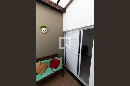ÁREA DE LUZ de casa à venda com 3 quartos, 200m² em Jardim Santa Genebra, Campinas