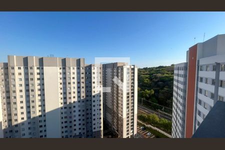 Vista Sala de apartamento para alugar com 2 quartos, 3m² em Usina Piratininga, São Paulo