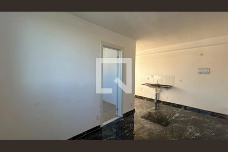 Sala de apartamento para alugar com 2 quartos, 3m² em Usina Piratininga, São Paulo