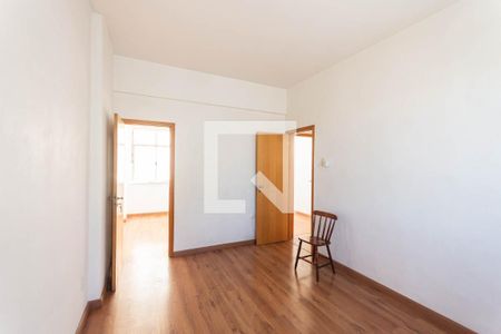 Quarto 1 de apartamento para alugar com 2 quartos, 70m² em Praça da Bandeira, Rio de Janeiro