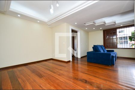 Sala de Estar de casa à venda com 3 quartos, 250m² em Fernão Dias, Belo Horizonte