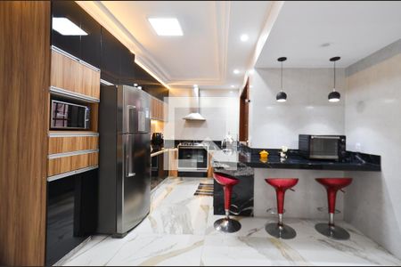 Cozinha de casa à venda com 3 quartos, 250m² em Fernão Dias, Belo Horizonte
