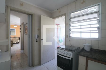 Cozinha de apartamento para alugar com 3 quartos, 93m² em Jardim Sao Miguel, Guarujá