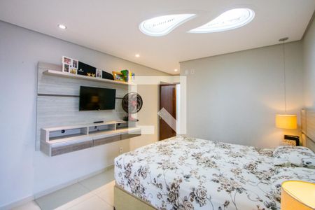 Quarto 1 - Suíte de casa à venda com 3 quartos, 215m² em Vila Pires, Santo André
