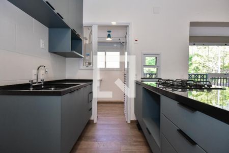 Sala/Cozinha de apartamento para alugar com 2 quartos, 60m² em Vila Suzana, São Paulo