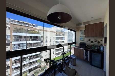 Varanda de apartamento para alugar com 3 quartos, 211m² em Recreio dos Bandeirantes, Rio de Janeiro