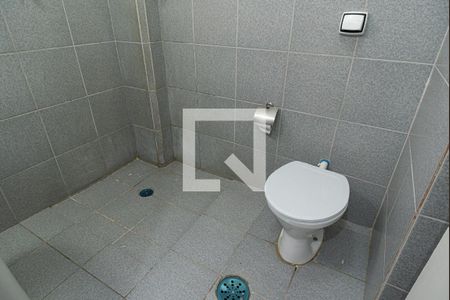 Banheiro Social de kitnet/studio para alugar com 1 quarto, 29m² em Bela Vista, São Paulo