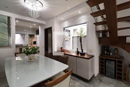 Sala de casa de condomínio à venda com 3 quartos, 140m² em Parque Sao Vicente, Santo André