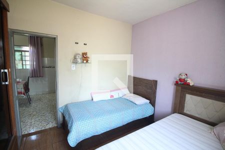 Quarto 2 de casa à venda com 3 quartos, 396m² em Jardim Industrial, Contagem