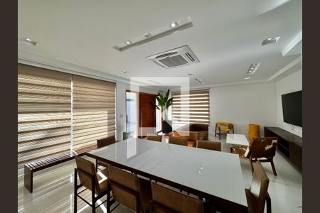 Sala de casa de condomínio à venda com 4 quartos, 280m² em Recreio dos Bandeirantes, Rio de Janeiro