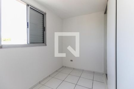 Quarto 1 de apartamento para alugar com 2 quartos, 52m² em Vila Carmosina, São Paulo