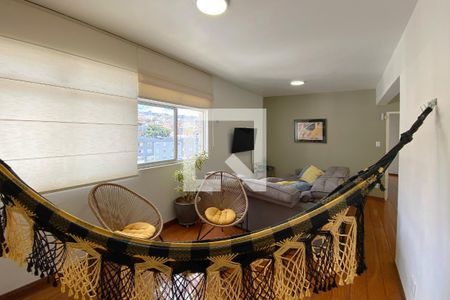 Sala de apartamento à venda com 3 quartos, 111m² em Santo Antônio, Belo Horizonte