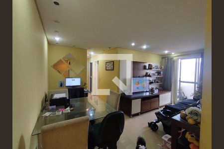 Sala de apartamento à venda com 3 quartos, 75m² em Vila Moinho Velho, São Paulo