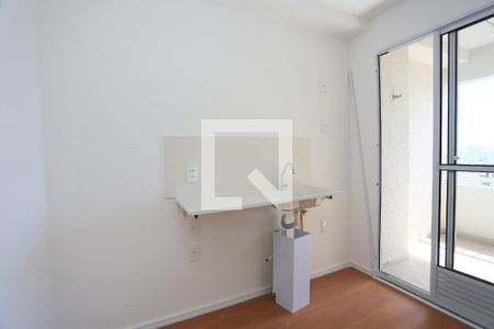 Sala/Cozinha de apartamento para alugar com 2 quartos, 34m² em Jardim Monte Kemel, São Paulo