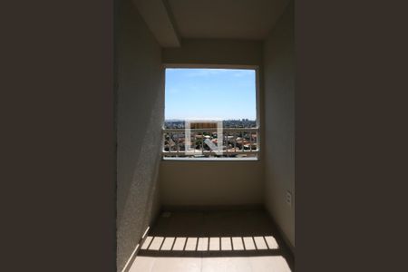 Varanda Sala/Cozinha de apartamento para alugar com 2 quartos, 34m² em Jardim Monte Kemel, São Paulo