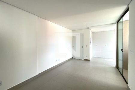 Sala de apartamento à venda com 3 quartos, 135m² em Sagrada Família, Belo Horizonte