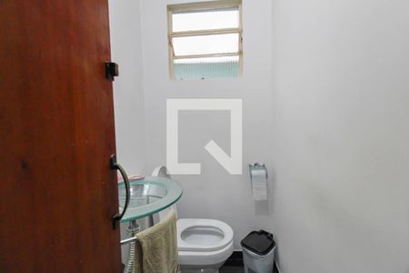 Lavabo de casa à venda com 4 quartos, 150m² em Vila Olinda, São Paulo