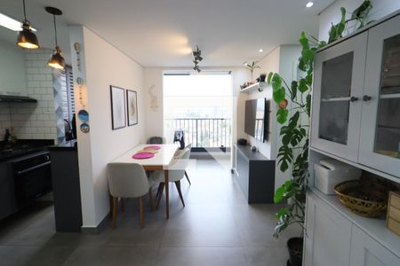 Sala de apartamento à venda com 2 quartos, 51m² em Presidente Altino, Osasco