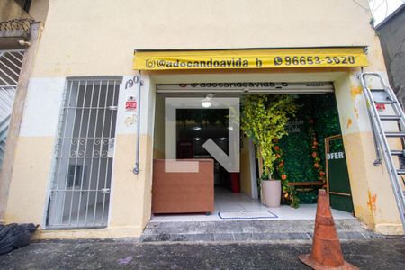 Fachada de casa à venda com 3 quartos, 180m² em Jardim Belem, São Paulo
