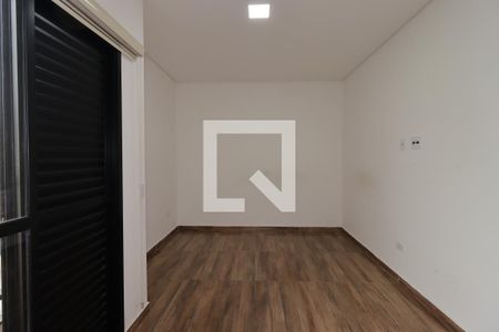 Suíte 2 de casa à venda com 2 quartos, 110m² em Santa Terezinha, Santo André