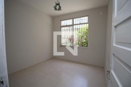 Quarto 1 de apartamento para alugar com 2 quartos, 80m² em Brotas, Salvador