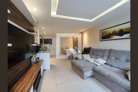 Sala de casa de condomínio para alugar com 3 quartos, 220m² em Recreio dos Bandeirantes, Rio de Janeiro