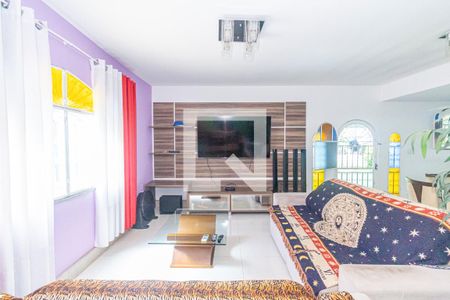 Sala de casa para alugar com 4 quartos, 435m² em Jardim Sulacap, Rio de Janeiro
