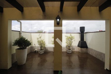 Terraço de casa à venda com 3 quartos, 200m² em São João, Porto Alegre