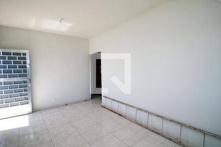 Sala de casa para alugar com 2 quartos, 95m² em Brás de Pina, Rio de Janeiro