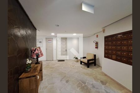 Apartamento à venda com 68m², 2 quartos e sem vagaHall de Entrada