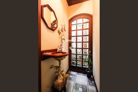 casa 2 - Lavabo  de casa para alugar com 6 quartos, 300m² em Lauzane Paulista, São Paulo