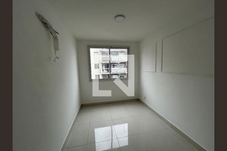 Quarto 1 de apartamento para alugar com 2 quartos, 53m² em Cachambi, Rio de Janeiro