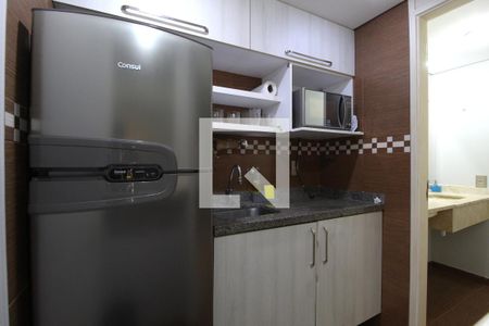 Sala/Cozinha de apartamento para alugar com 1 quarto, 37m² em Indianópolis, São Paulo