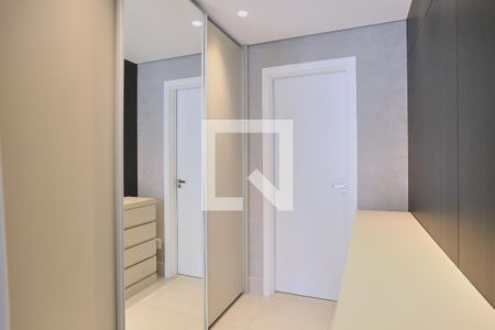 Closet de apartamento para alugar com 1 quarto, 49m² em Lourdes, Belo Horizonte