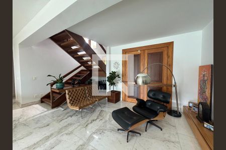 Sala de casa à venda com 4 quartos, 348m² em Mangabeiras, Belo Horizonte