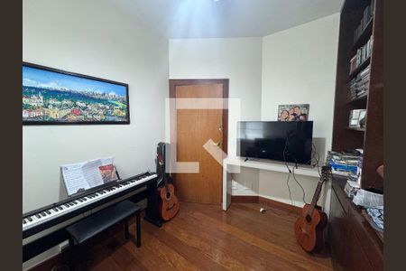 Sala de casa à venda com 4 quartos, 348m² em Mangabeiras, Belo Horizonte