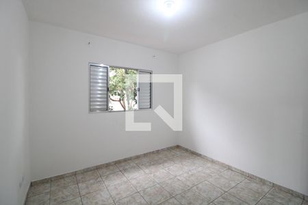 Quarto 2 de casa para alugar com 3 quartos, 100m² em Vila Campo Grande, São Paulo