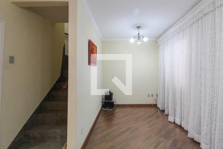 Sala de casa à venda com 5 quartos, 151m² em Vila Cleonice, São Paulo