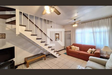 Sala de casa à venda com 2 quartos, 100m² em Água Branca, São Paulo